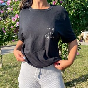 NWT ‘Dog Mama' Graphic T-Shirt M/XL